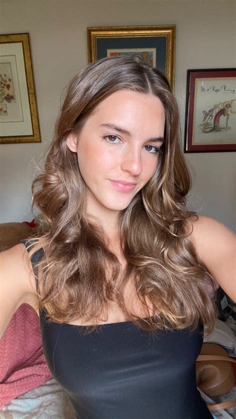 emily feld nips|Hint of right nip in first 3 photos : r/EmilyFeld .